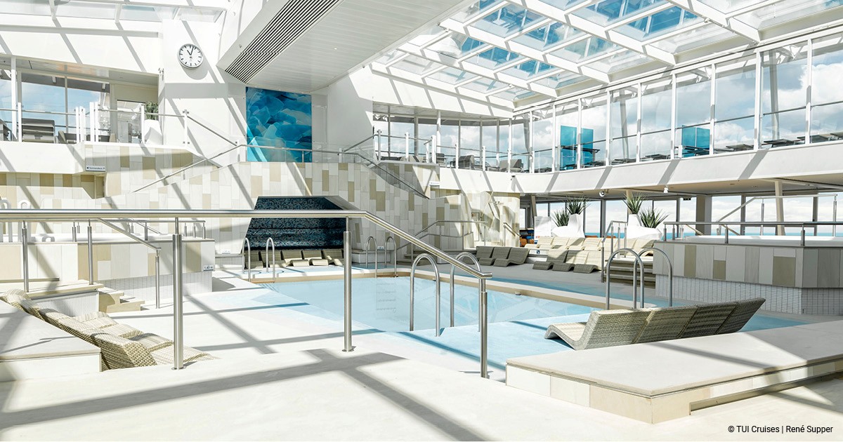 Innenpool Bild