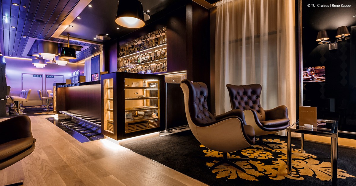 Casino & Lounge  Bild